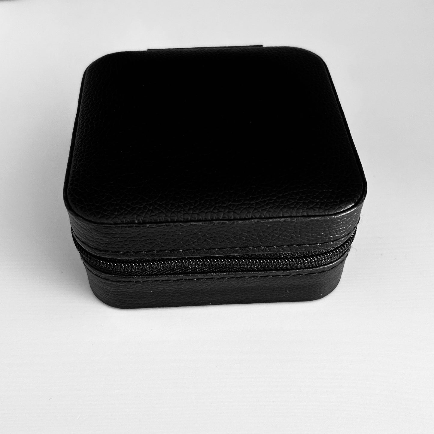 Boîte à bijoux noir