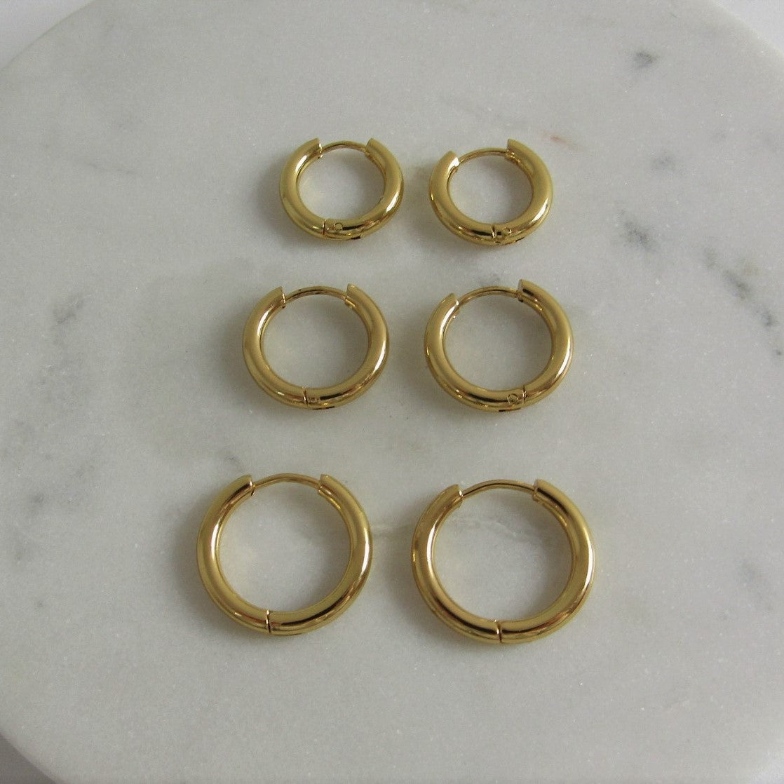 Boucles d'oreilles Huggie- or